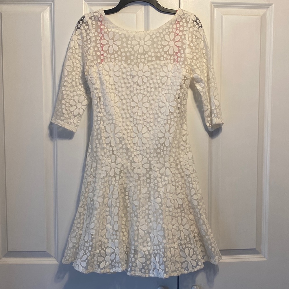 Betsey Johnson Women's Lace 3/4 Sleeved Dress